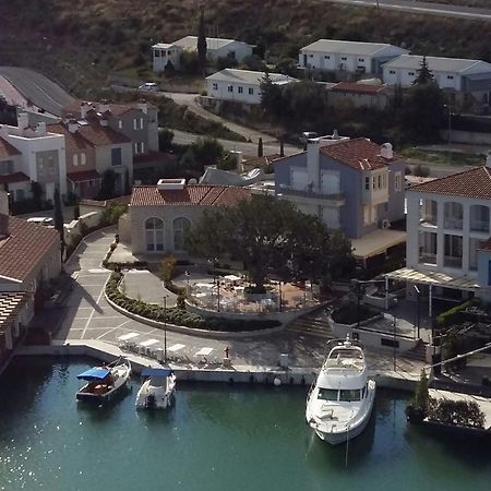 Port Villa Deniz Alacati Exterior photo