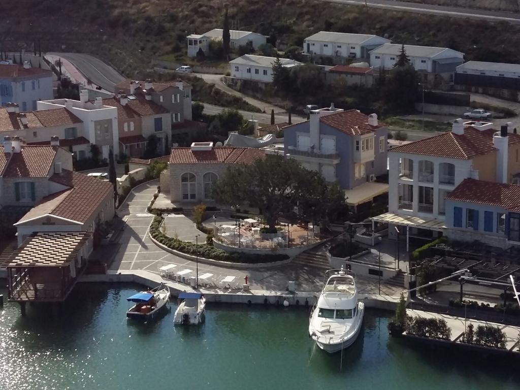 Port Villa Deniz Alacati Exterior photo