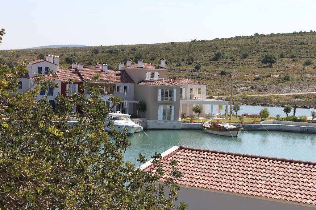 Port Villa Deniz Alacati Exterior photo