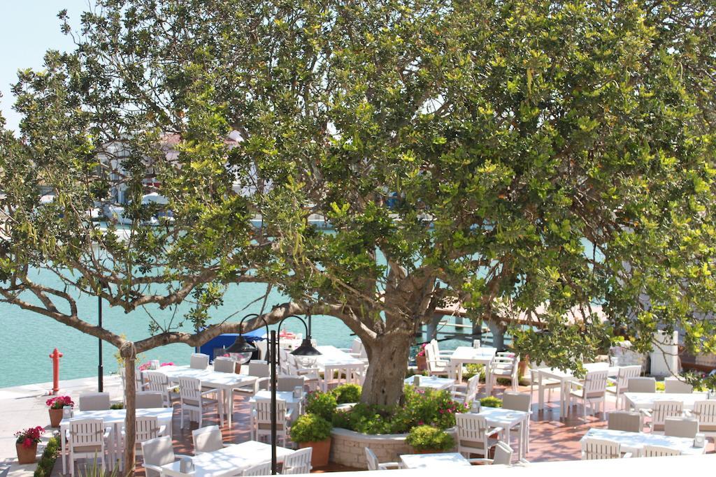 Port Villa Deniz Alacati Exterior photo