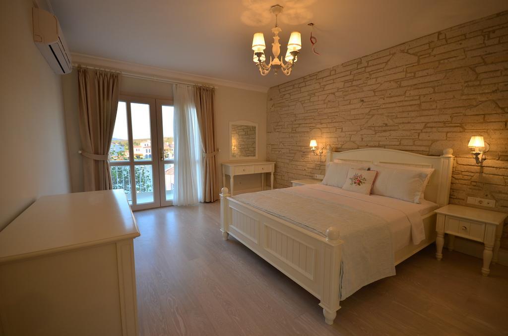 Port Villa Deniz Alacati Exterior photo